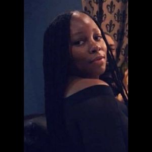 Meet your Posher, Khalia